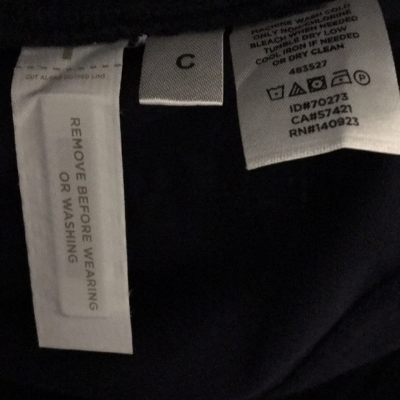 Brand new made and loved LOFT SKINNY JEAN - Picture 8 of 8